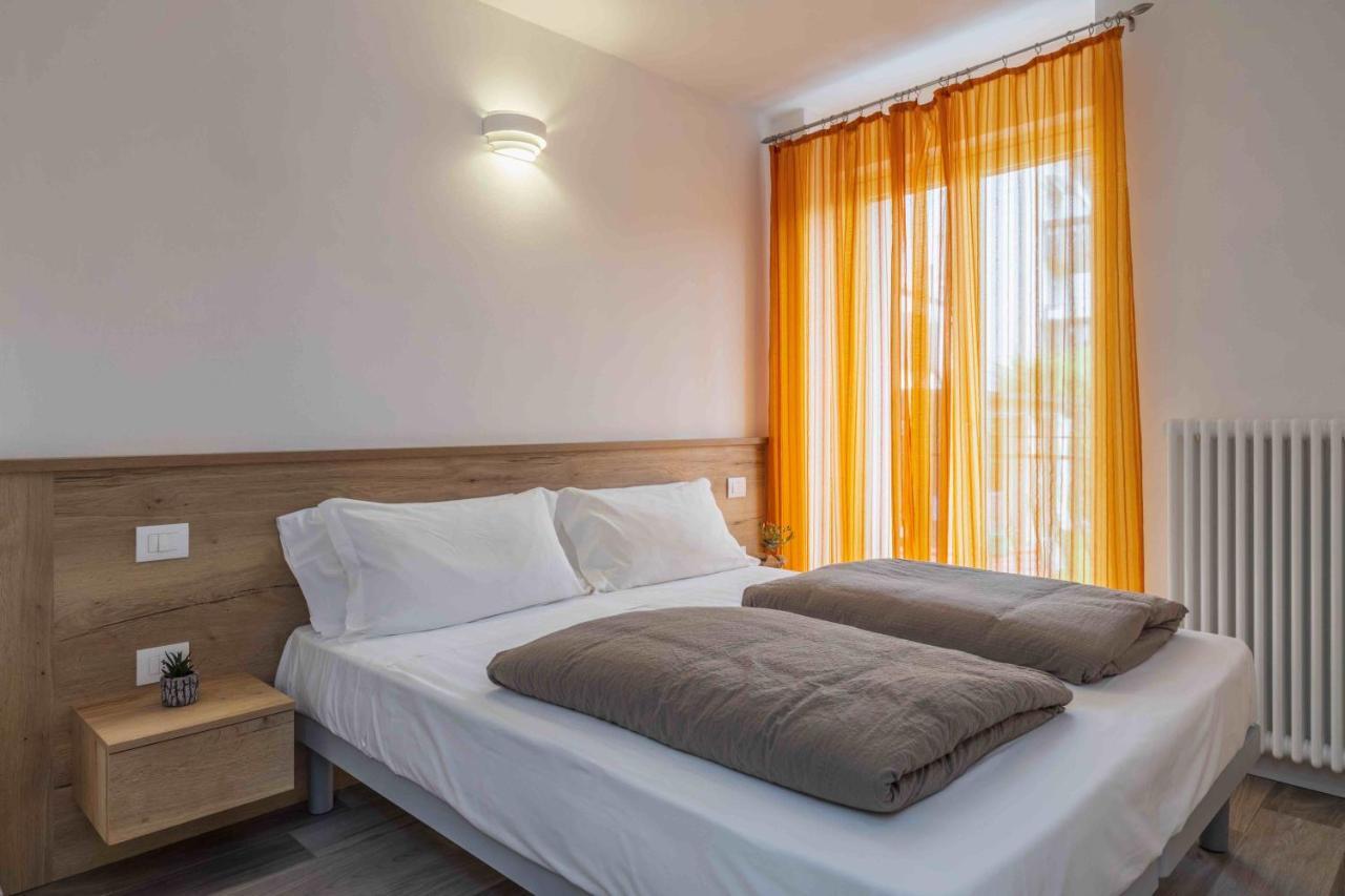 Aparthotel Decarli *