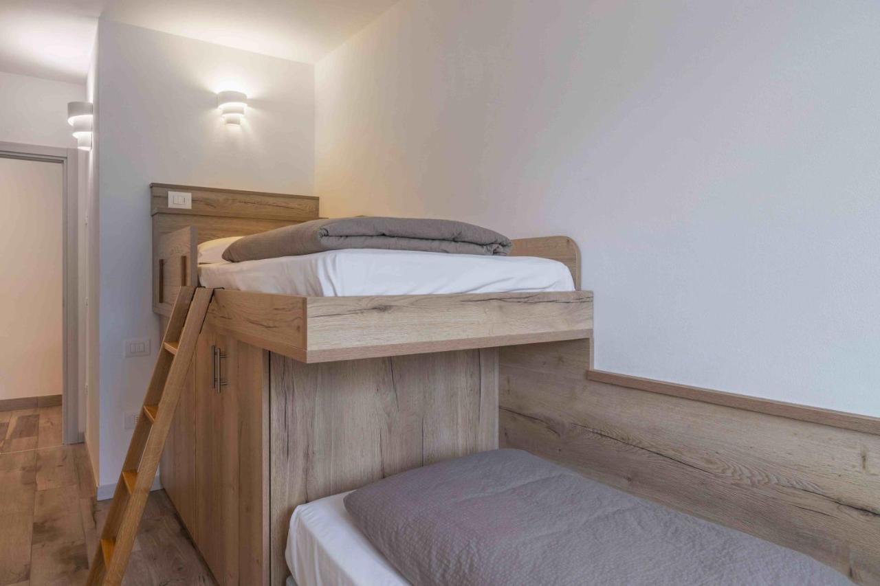 Aparthotel Decarli *