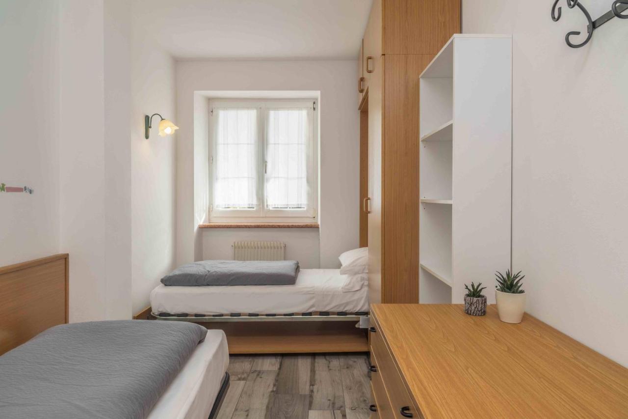 Aparthotel Decarli *