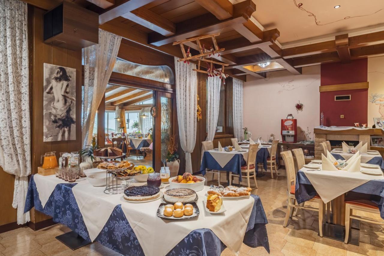 Aparthotel Decarli